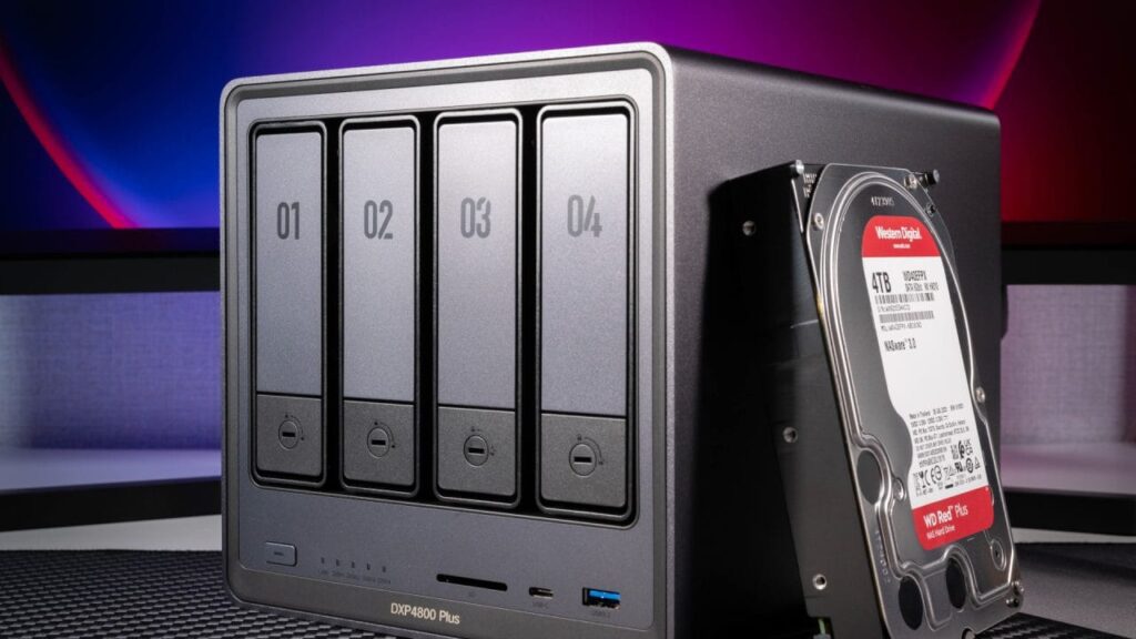 Ugreen анонсировала мощный NAS с Thunderbolt 4, OCuLink и DDR5 до 64 ГБ