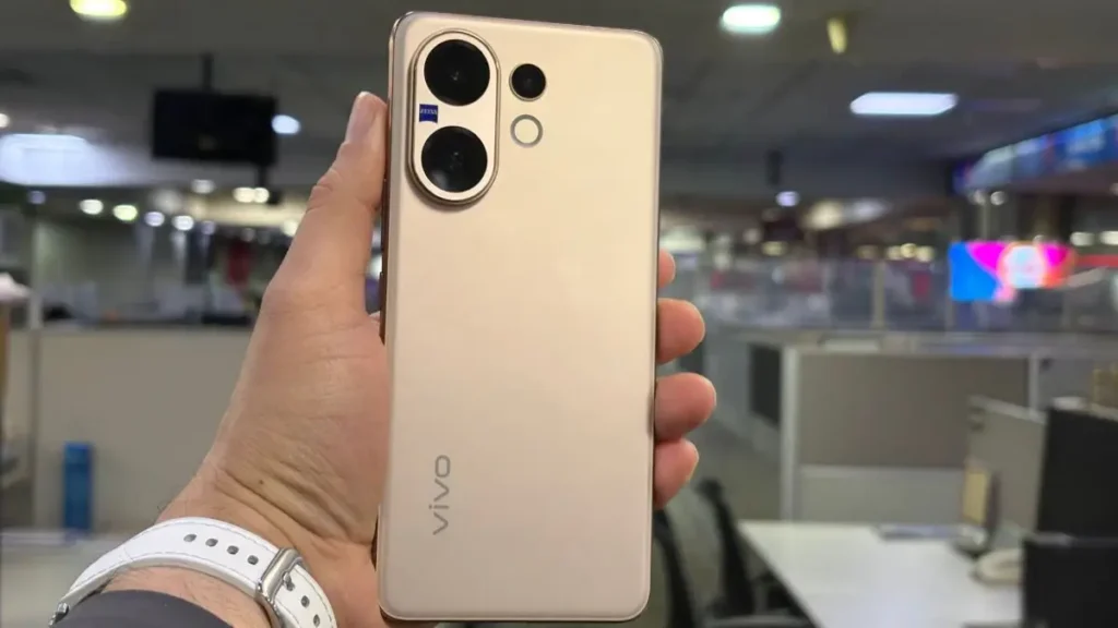 Vivo V70 Elite и V70: Новые короли стиля и мобильной фотографии 2026