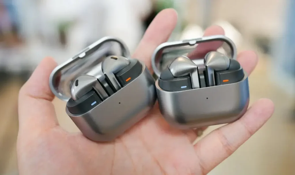 Обзор Samsung Galaxy Buds 4: сменили формат. Стоило ли?