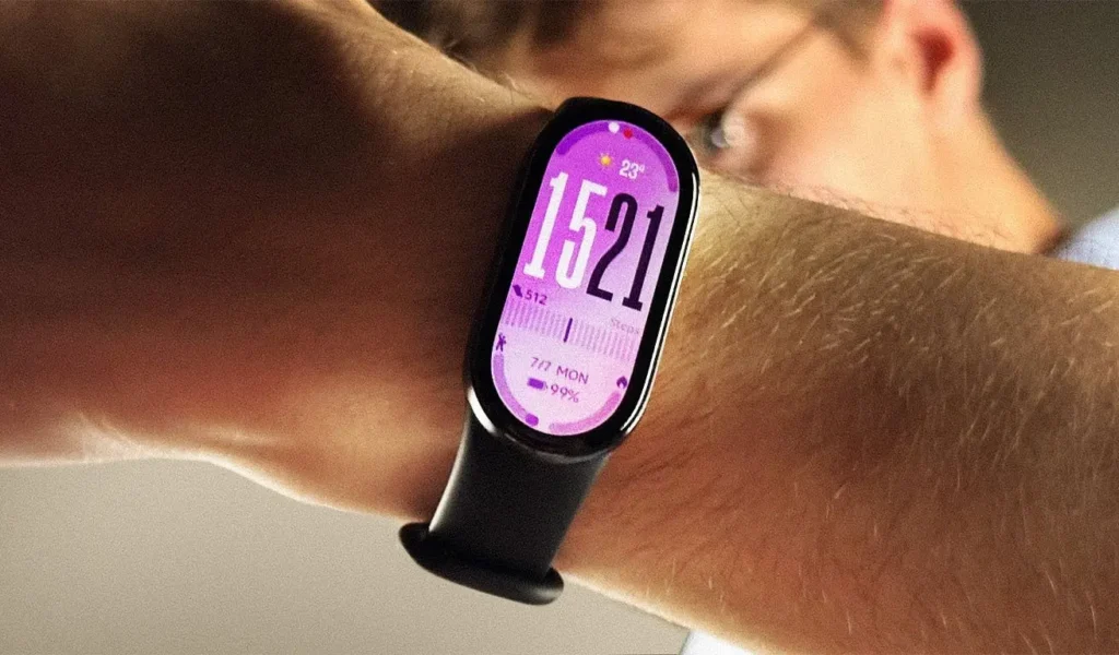 Xiaomi Smart Band 10: Керамика, 1500 нит и новый экран — стоит ли брать?