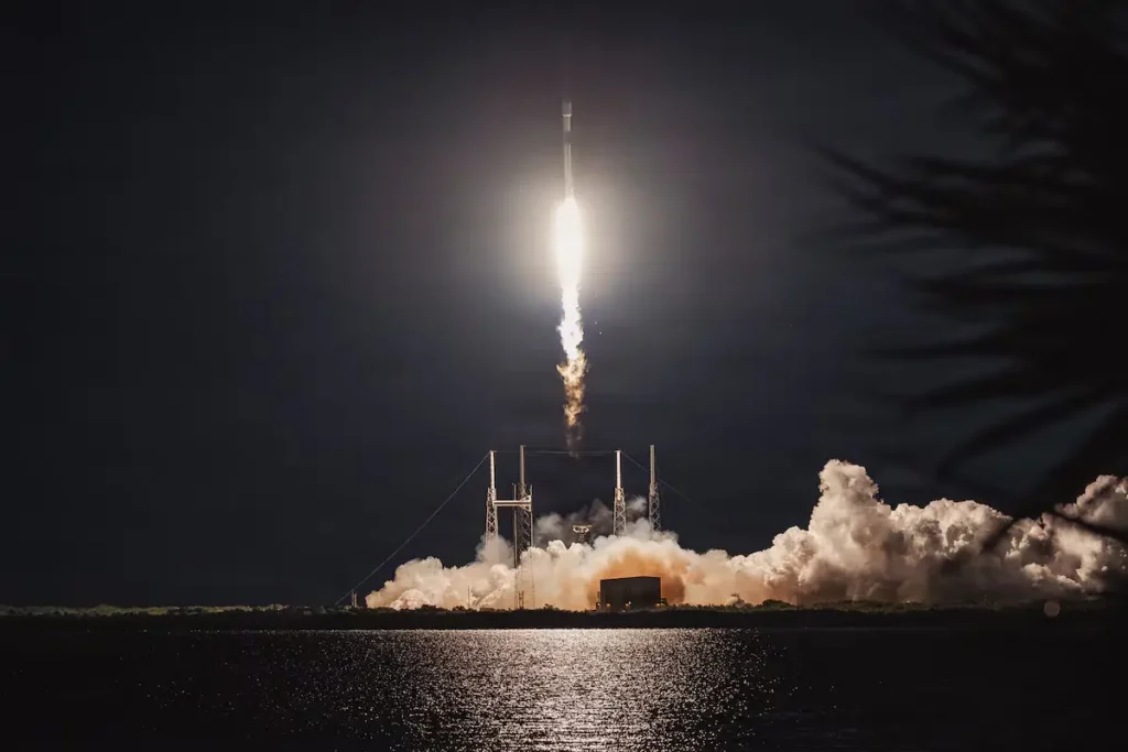 Запуск GPS III-8: SpaceX Falcon 9 заменит Vulcan от ULA