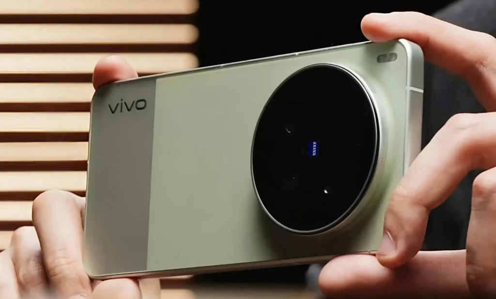 Vivo X300 Ultra: полный разбор камер 200+200 Мп и ТТХ