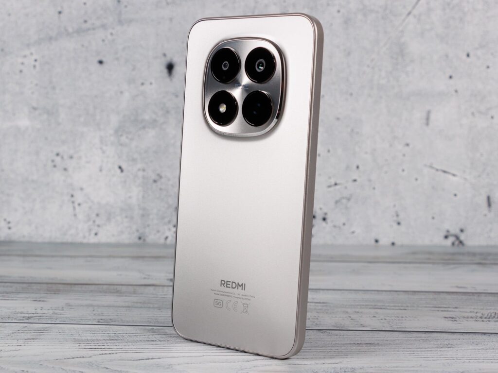 Xiaomi Redmi Note 15 Pro 5G: Золотая середина, которая делает субфлагманы бессмысленными
